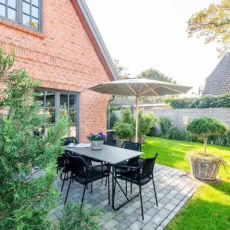 Haus Steghues بيت للعطل